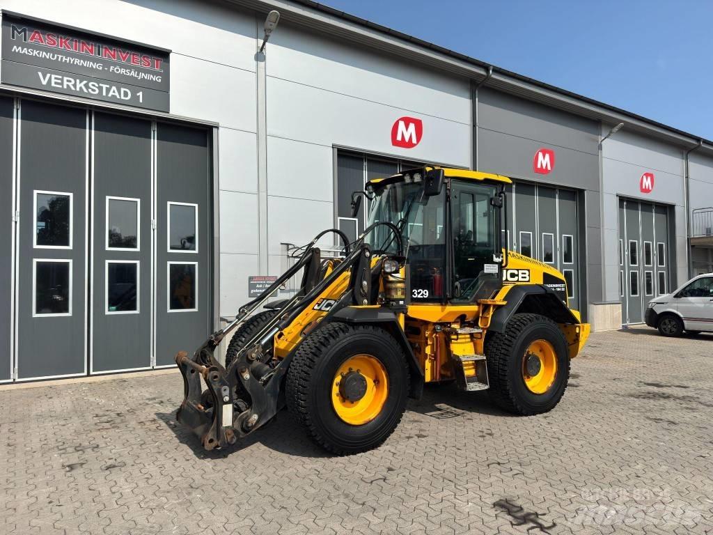 JCB 413 Kolové nakladače