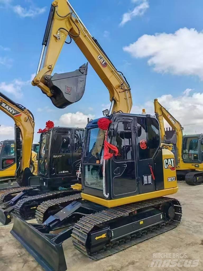 CAT 307E2 Pásová rýpadla