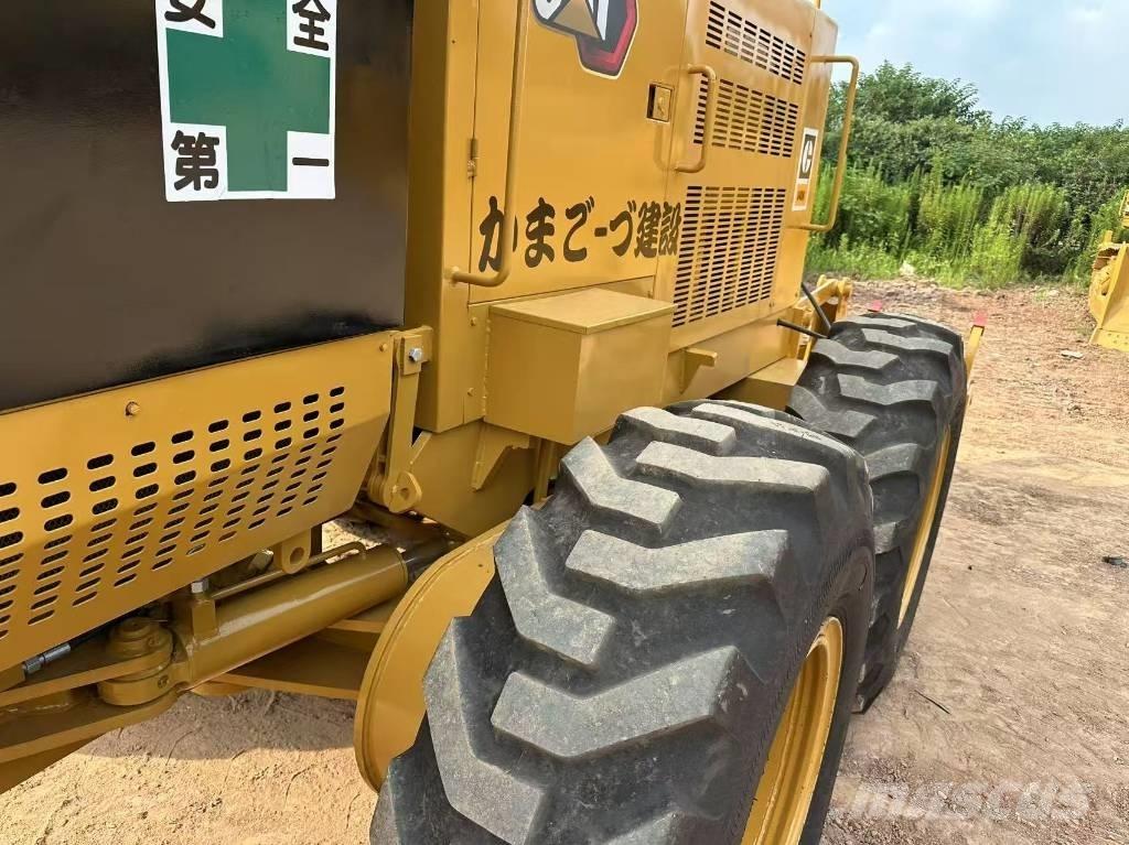 CAT 140K Grejdry