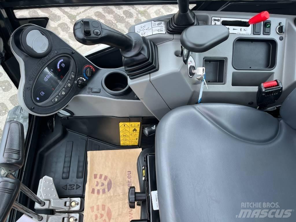 Bobcat E 27 Mini rýpadla < 7t