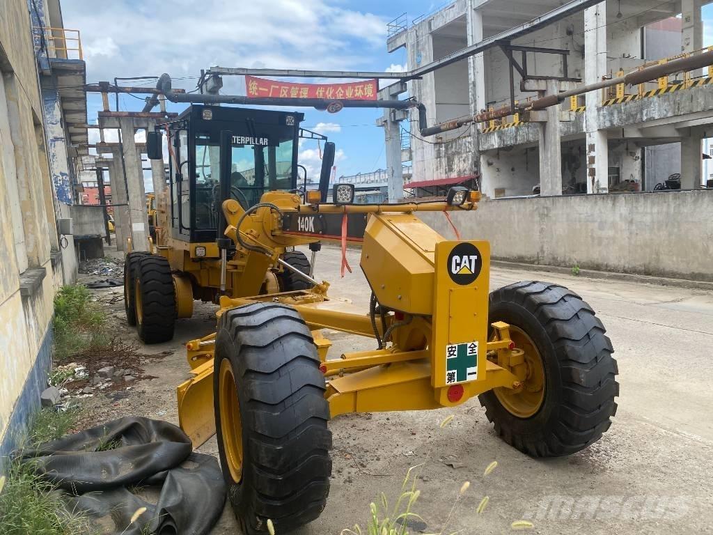 CAT 140 K Grejdry