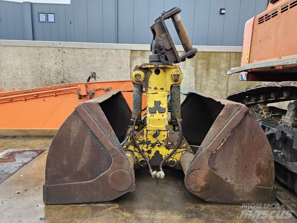 Hitachi EX800H-5 Pásová rýpadla