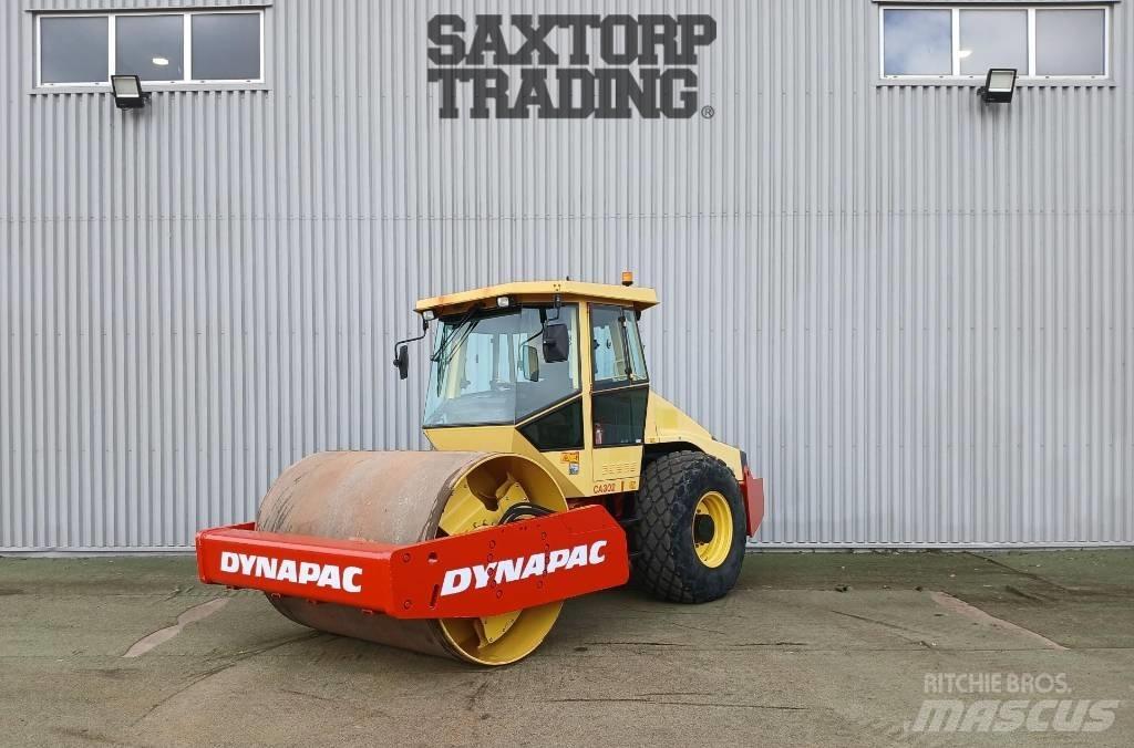 Dynapac CA302 D, Vält Tahačové válce