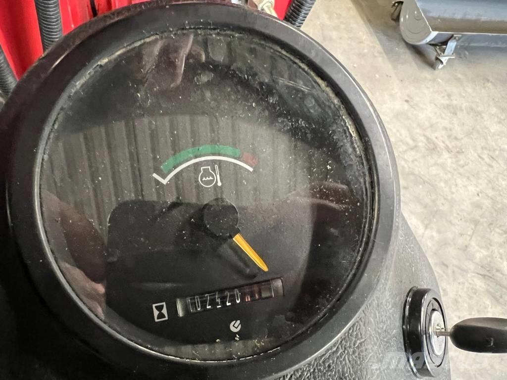 Fuchs F 853 H Víceúčelové nakladače