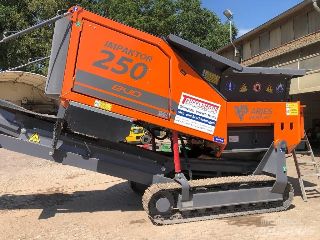 Arjes Compaktor 300 Mobilní drtiče