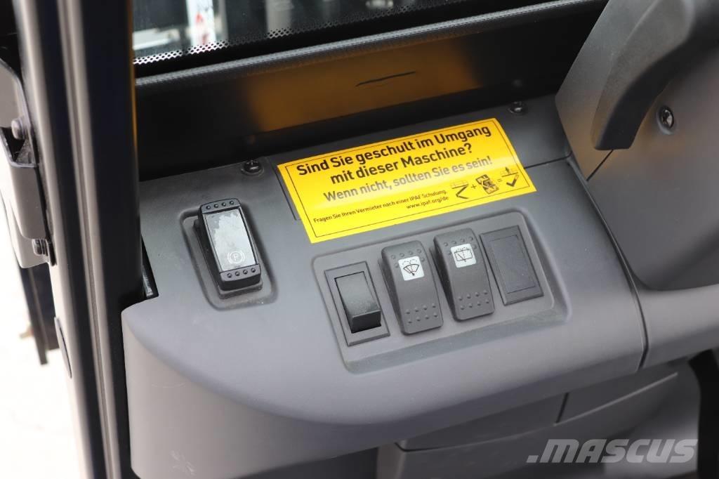 Mitsubishi FB20PN Akumulátorové vozíky