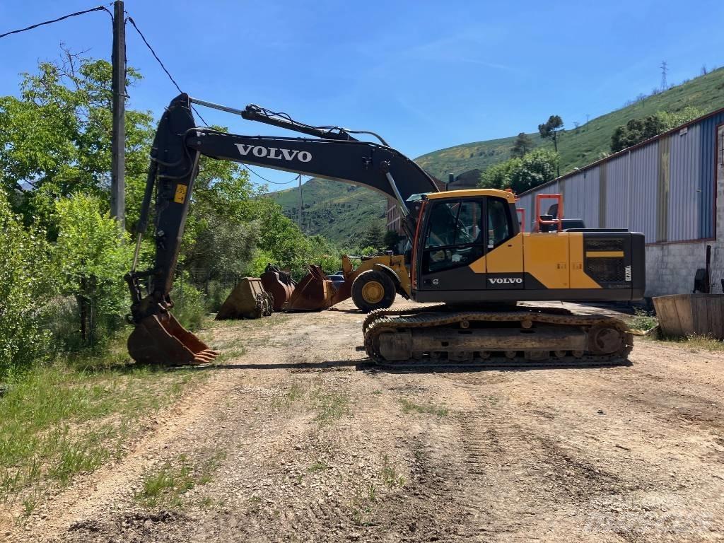 Volvo EC 220 E Pásová rýpadla