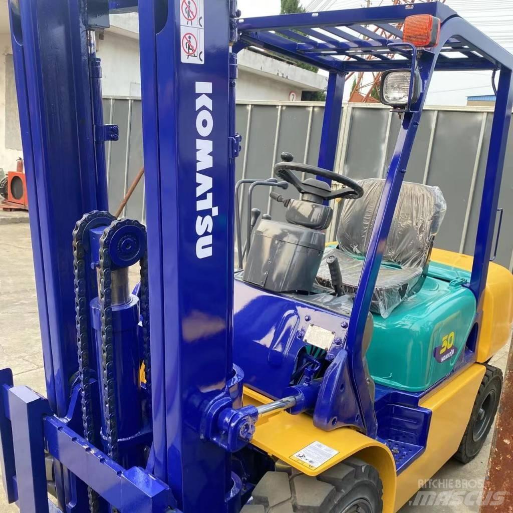 Komatsu FD 30 T-14 Dieselové vozíky