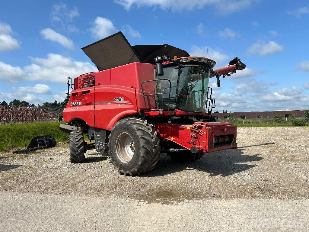 Case IH 7250 Sklízecí mlátičky