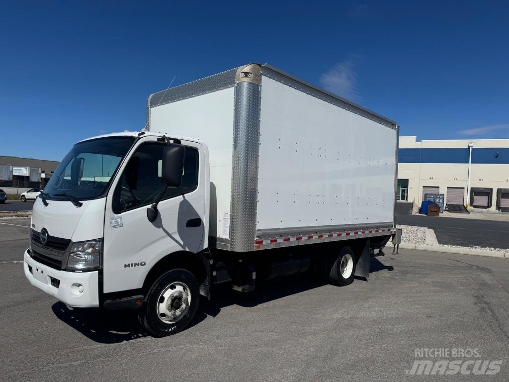 Hino 155 Skříňová nástavba