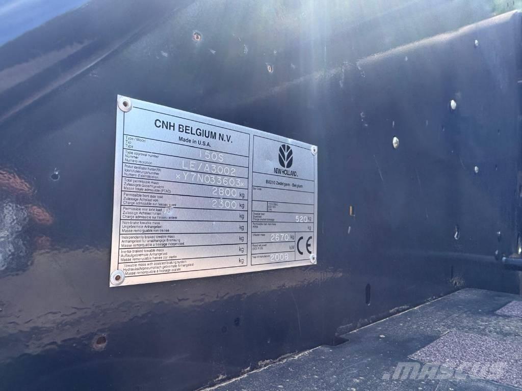 New Holland BR 7060 Lis na válcové balíky