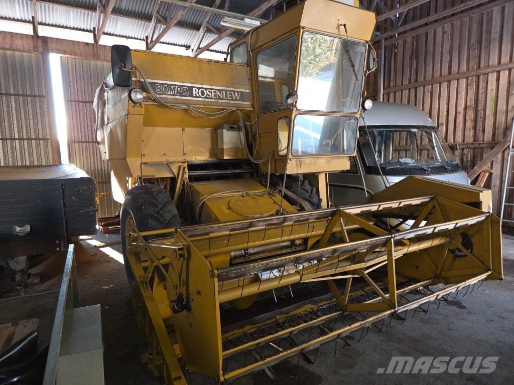 Sampo-Rosenlew 600 Sklízecí mlátičky