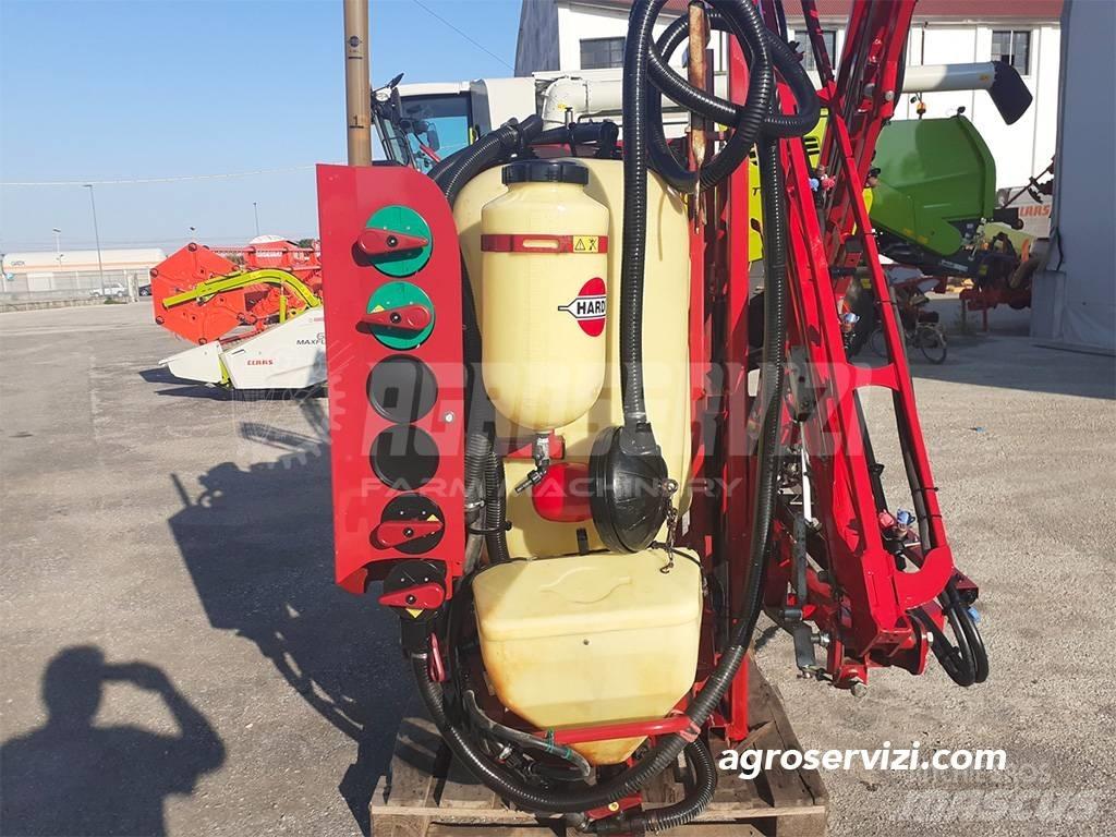 Hardi Master NUM. 075 Nesené postřikovače