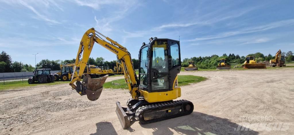Komatsu PC 26 MR Mini rýpadla < 7t