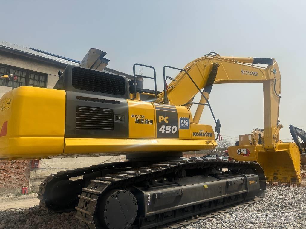 Komatsu PC 450 Pásová rýpadla
