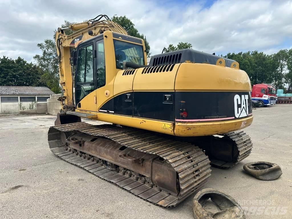CAT 318 C L Pásová rýpadla