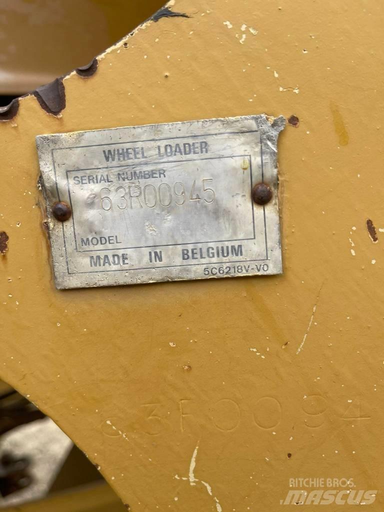 CAT 950B Kolové nakladače