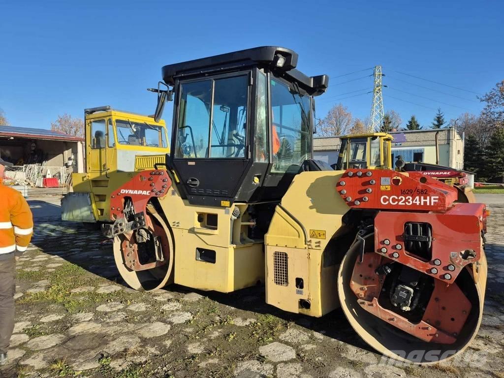 Dynapac CC 234 HF Tandemové válce