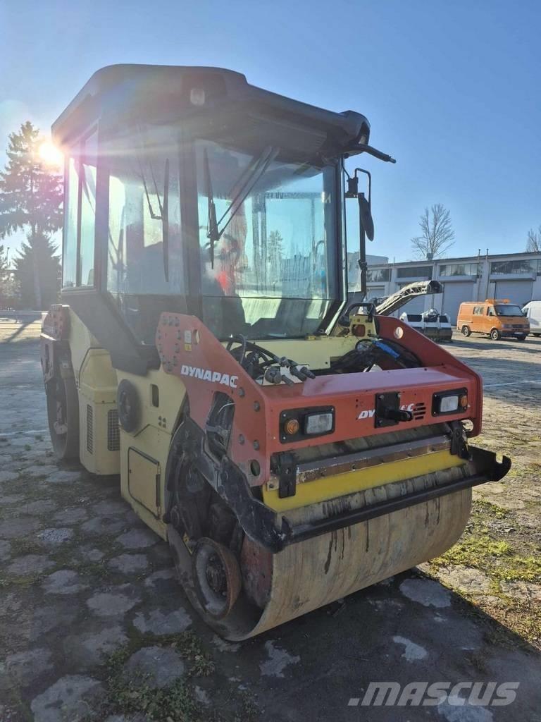 Dynapac CC 234 HF Tandemové válce