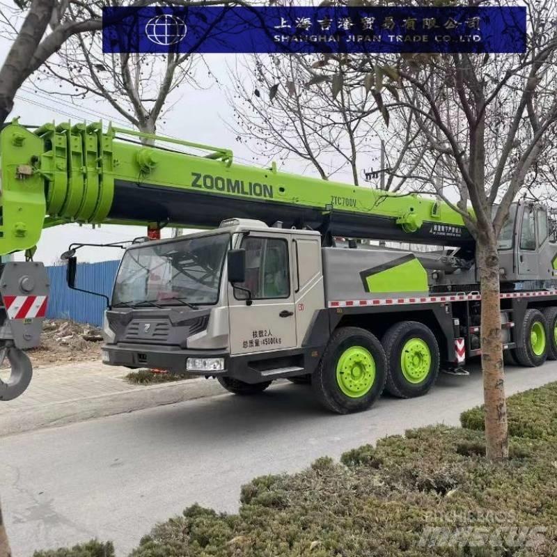 Zoomlion ZTC 700 V Univerzální terénní jeřáby
