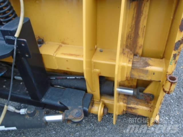 CAT 924 H Kolové nakladače