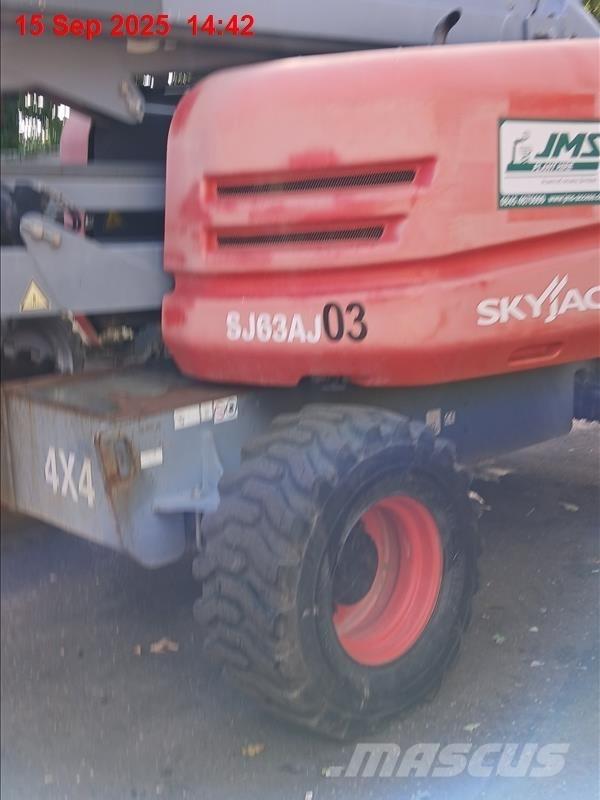 SkyJack SJ 63 AJ Kloubové plošiny