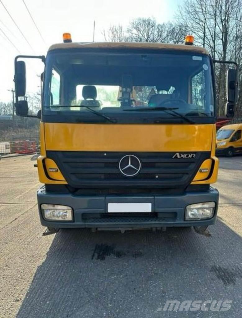 Mercedes-Benz Axor Nákladní auta s čerpadly betonu