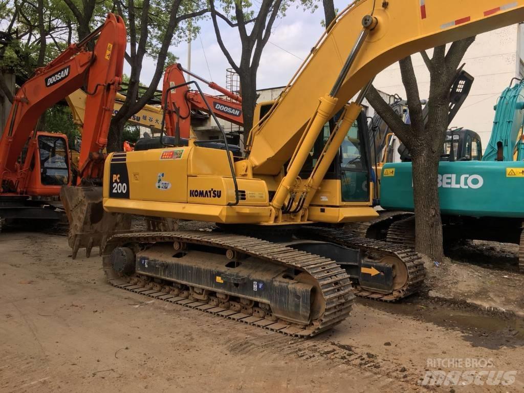 Komatsu pc200-8 Pásová rýpadla