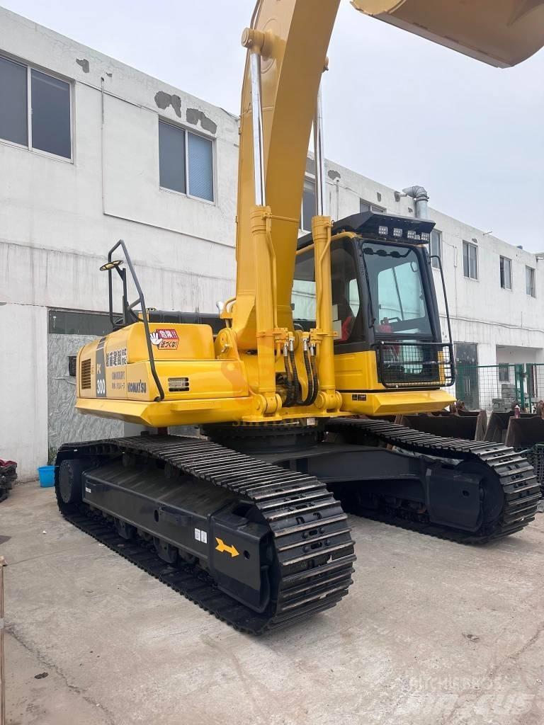 Komatsu PC 300 Pásová rýpadla
