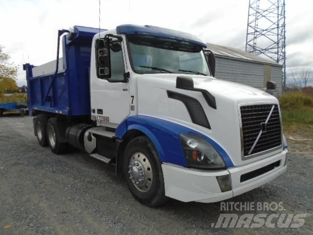 Volvo VNL Sklápěče