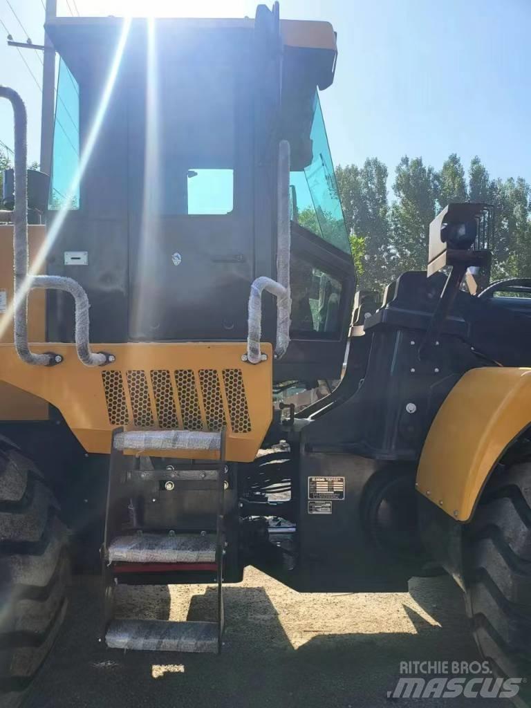 XCMG ZL50GN Kolové nakladače