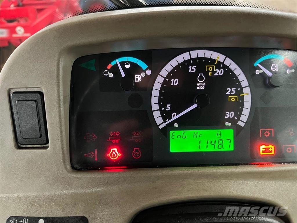 John Deere 3045 R Traktory