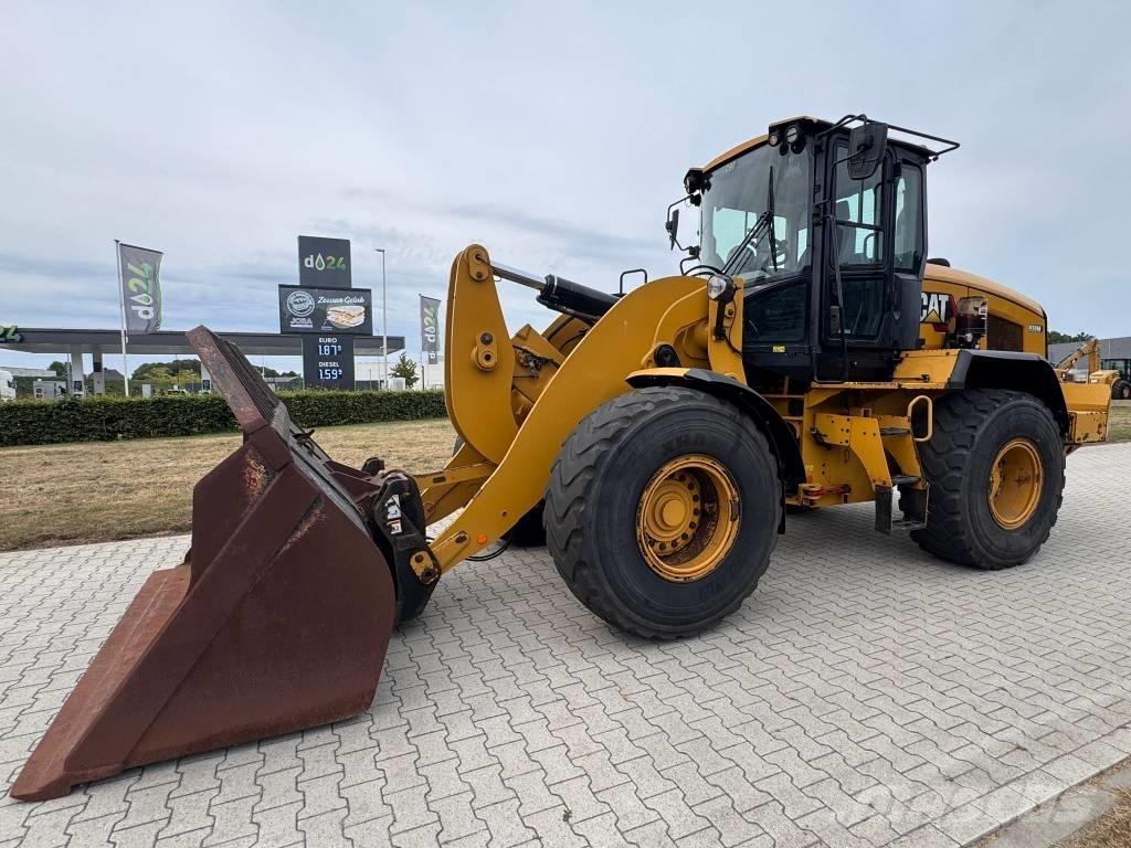 CAT 938 M Kolové nakladače