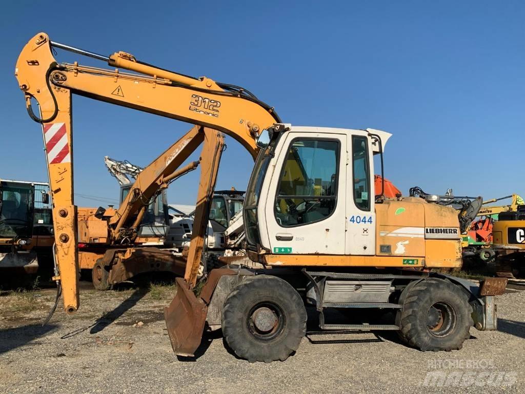 Liebherr A 312 Kolová rýpadla