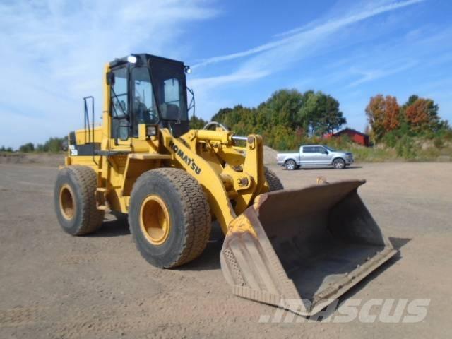 Komatsu WA 250 Kolové nakladače