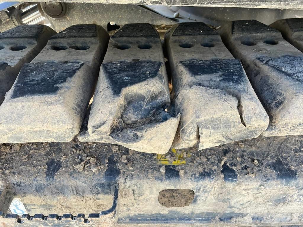 Hitachi ZX135US Pásová rýpadla