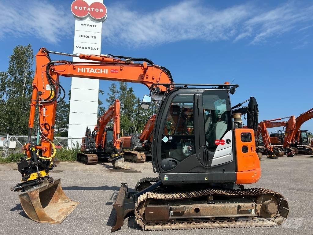 Hitachi ZX85US-6 BL Midi rýpadla 7t - 12t