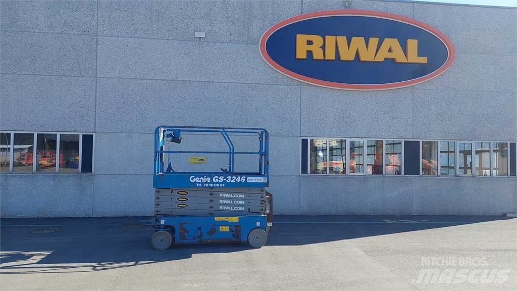 Genie GS3246 Nůžková zvedací plošina