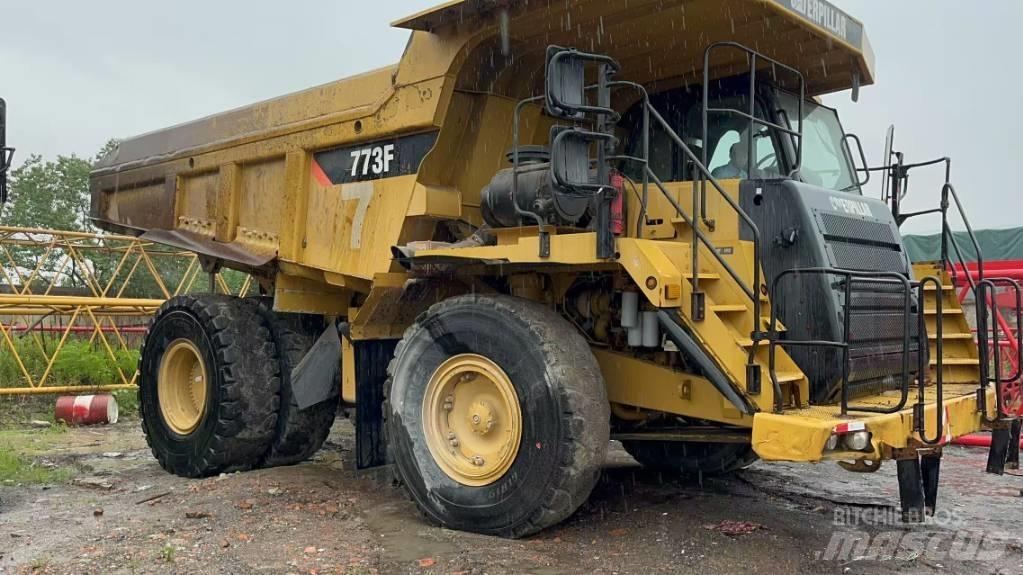 CAT 773 F Kloubové dempry