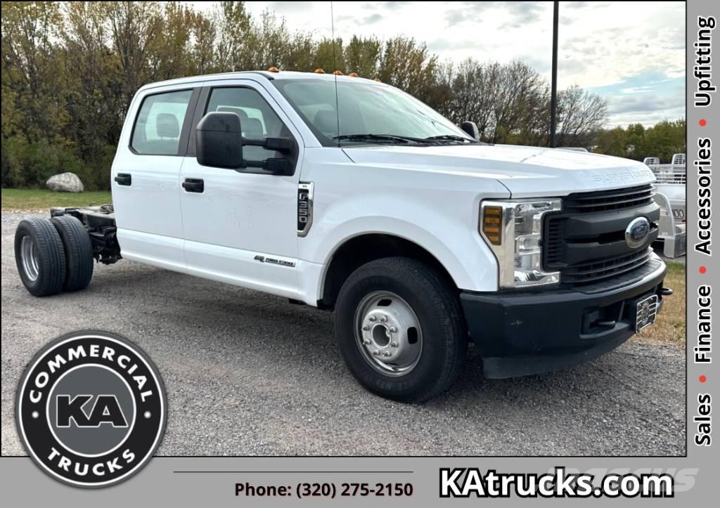 Ford F 350 XL SD Nákladní vozidlo bez nástavby
