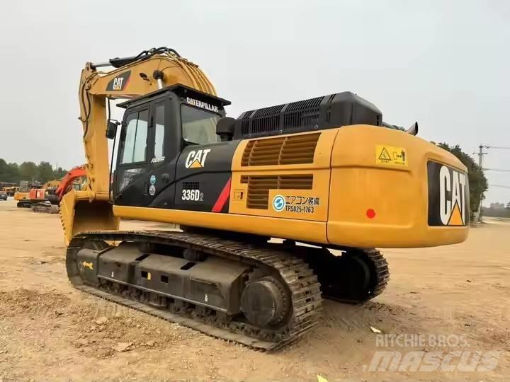 CAT CAT336D2 Midi rýpadla 7t - 12t