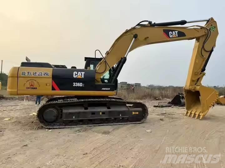 CAT CAT336D2 Midi rýpadla 7t - 12t