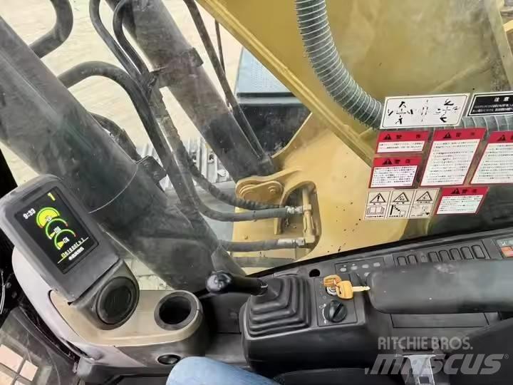 CAT CAT336D2 Midi rýpadla 7t - 12t