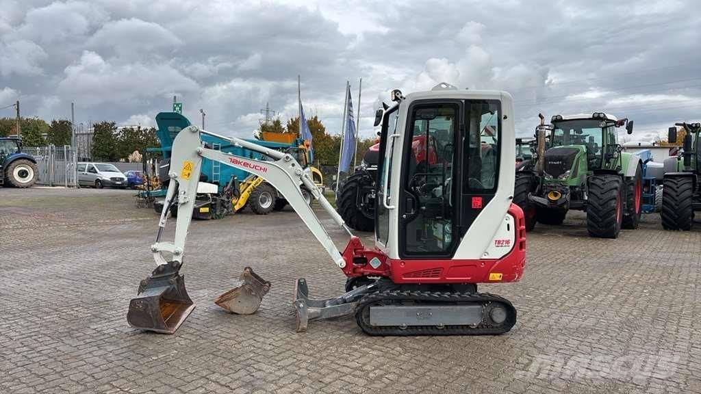 Takeuchi TB216 Mini rýpadla < 7t