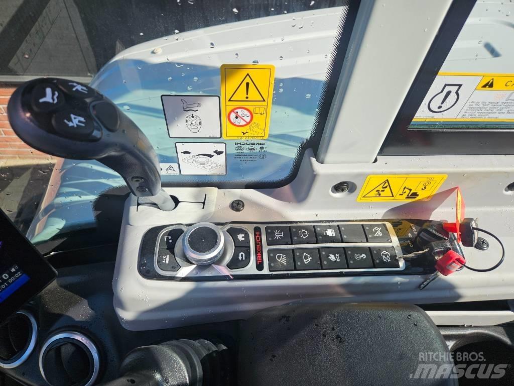 Takeuchi TB350R Demo Mini rýpadla < 7t