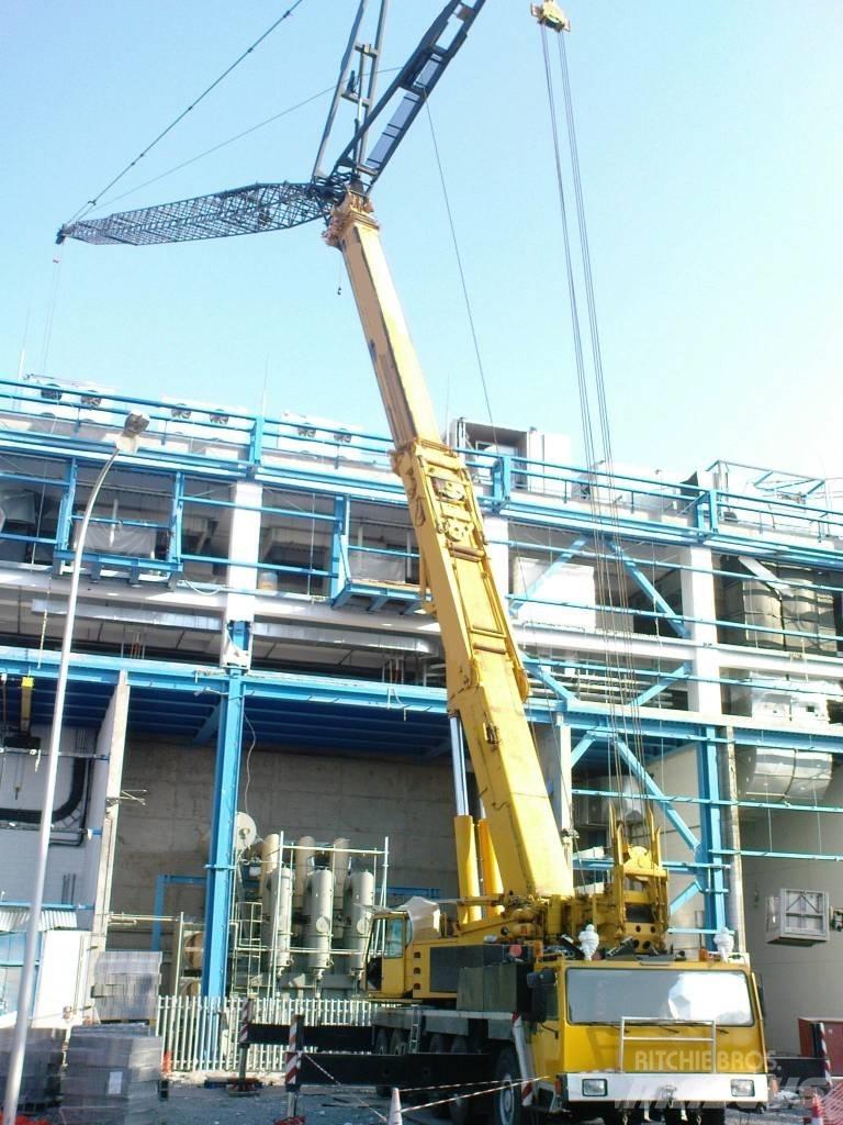 Liebherr LTM 1200 Univerzální terénní jeřáby