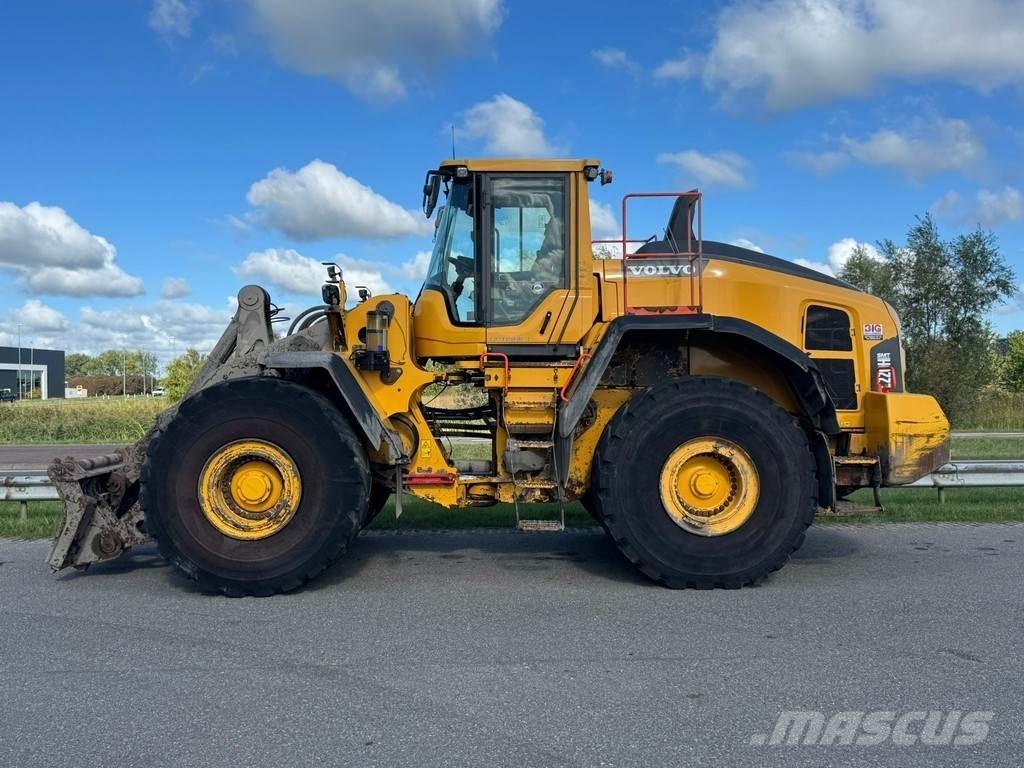 Volvo L220H Kolové nakladače