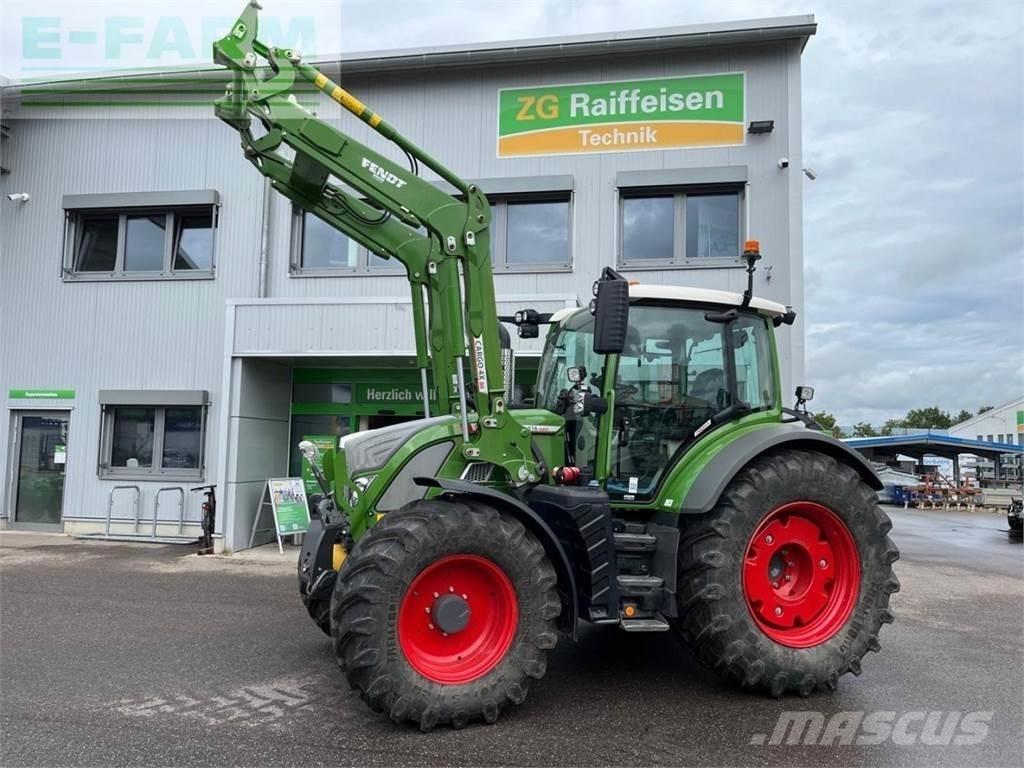 Fendt 516 Vario Traktory