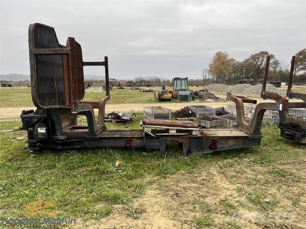 John Deere 1210E Další komponenty