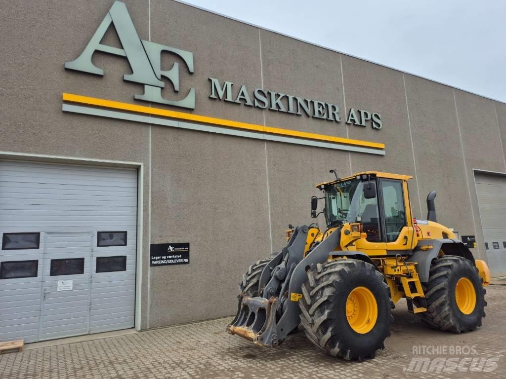 Volvo L90G Kolové nakladače